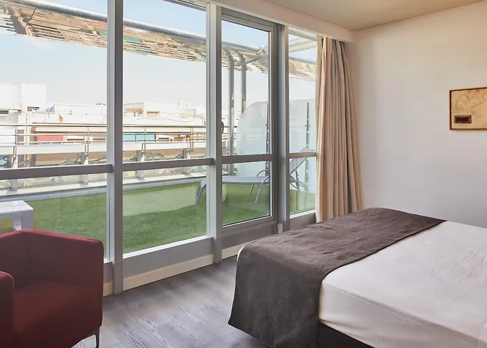 Hotel Silken Puerta Walencja