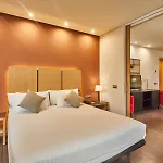 Silken Puerta Hotel 4*