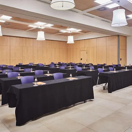 シルケン プエルタ ホテル 4*