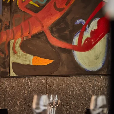 Hotell Silken Puerta 4*