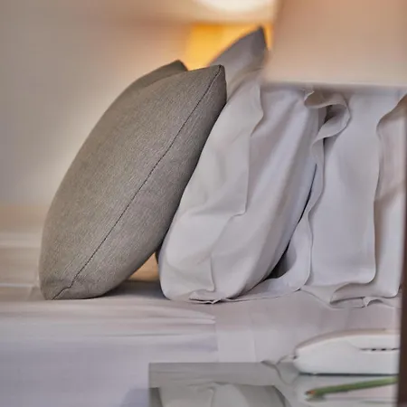 ホテル シルケン プエルタ