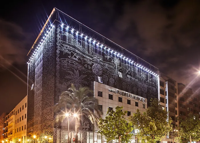 Ξενοδοχείο Silken Puerta 4*