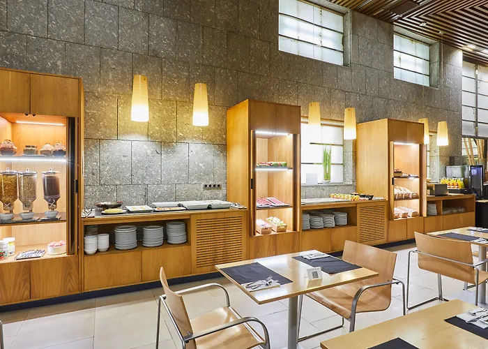 Silken Puerta Ξενοδοχείο 4*