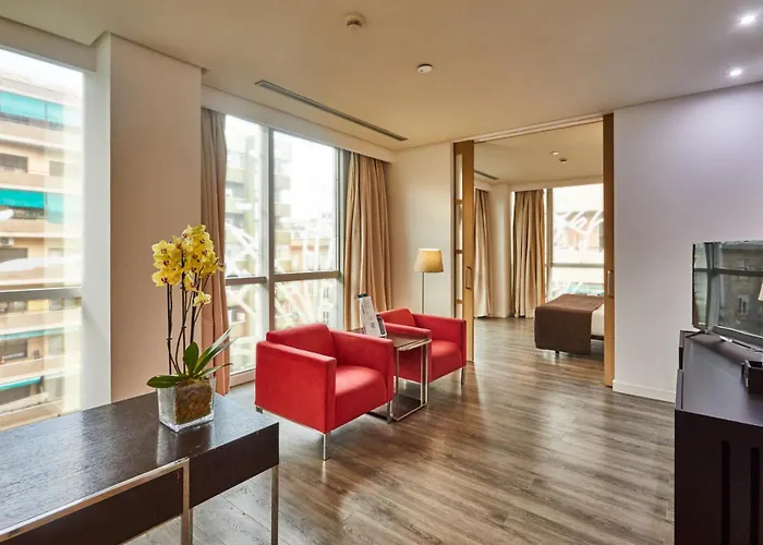 Silken Puerta Ξενοδοχείο 4*