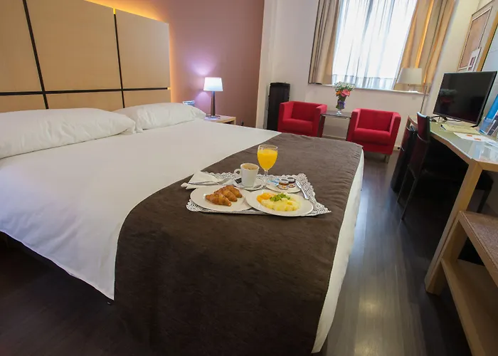 Silken Puerta 4*
