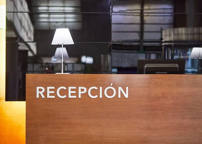 Ξενοδοχείο Silken Puerta